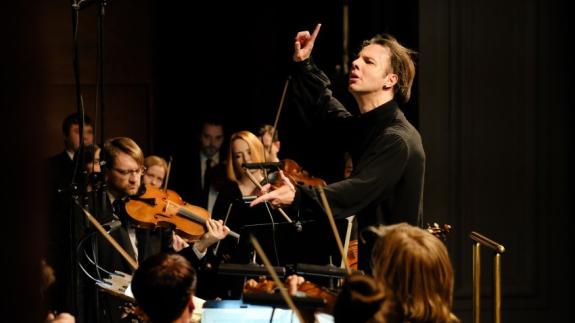 Teodor Currentzis Dirigent MusicAeterna