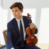 Daniel Lozakovich © Johan Sandberg_Deutsche Grammophon Daniel Lozakovich © Johan Sandberg_Deutsche Grammophon